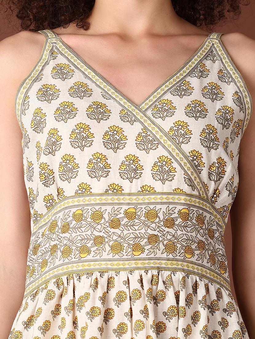 women off white floral a-line ethnic dress - 21628506 - Standard Image - 5
