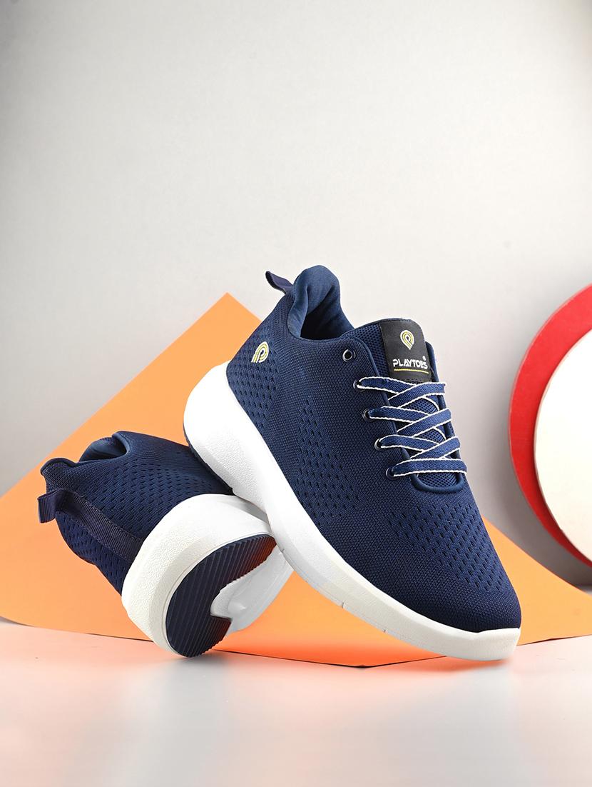 men solid lace up sport shoes