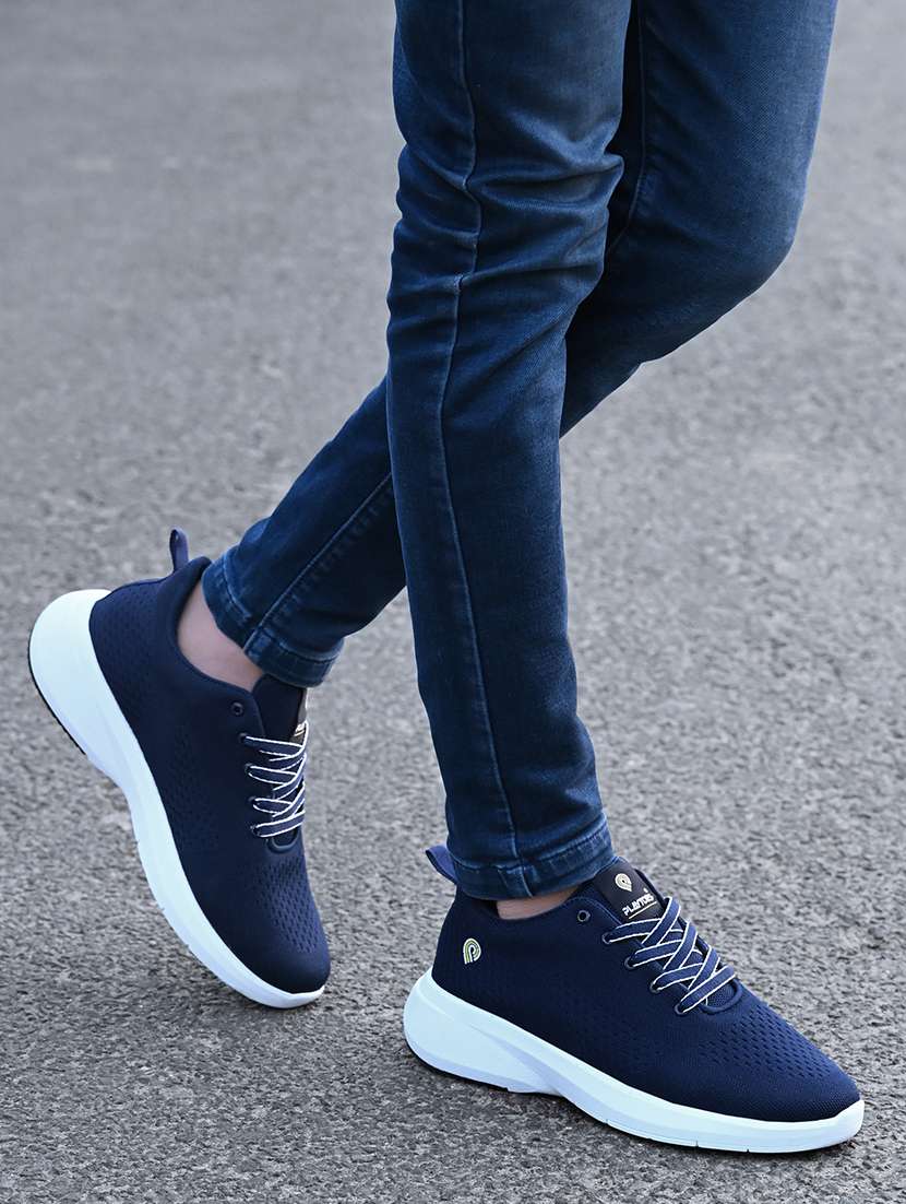 men solid lace up sport shoes - 21628942 - Standard Image - 5