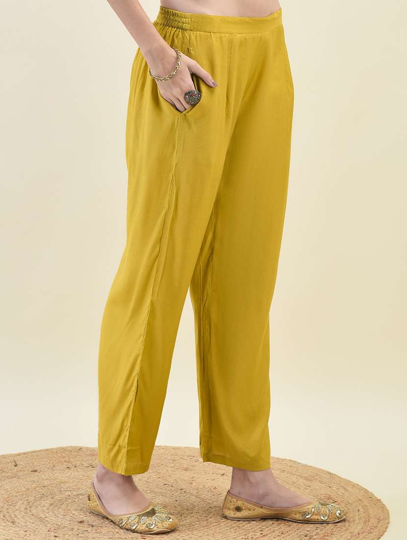 women three quarter sleeve kurta pant with dupatta set - 21629659 -  Standard Image - 5