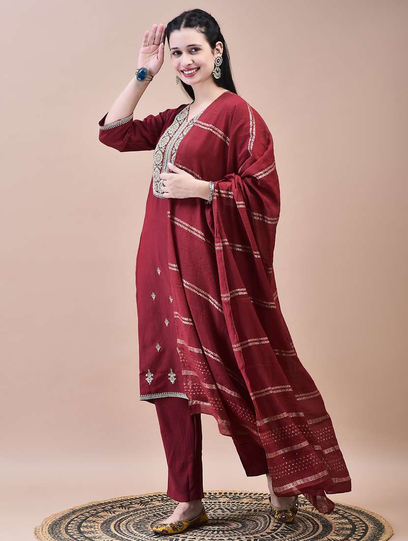 women three quarter sleeve kurta pant with dupatta set - 21629671 - Standard Image - 3