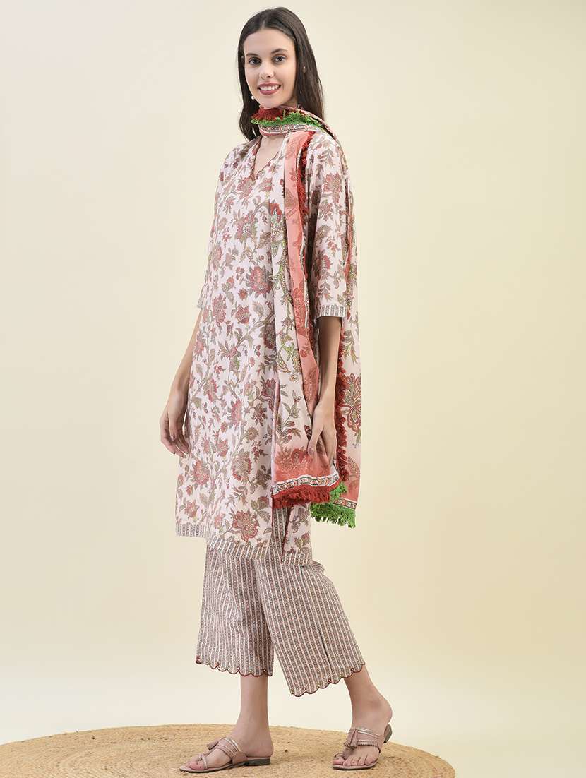 women three quarter sleeve kurta pant with dupatta set - 21629681 -  Standard Image - 3