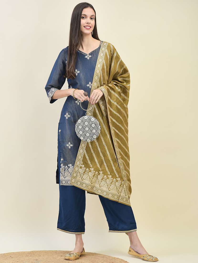 women three quarter sleeve kurta pant with dupatta set - 21629688 -  Standard Image - 3