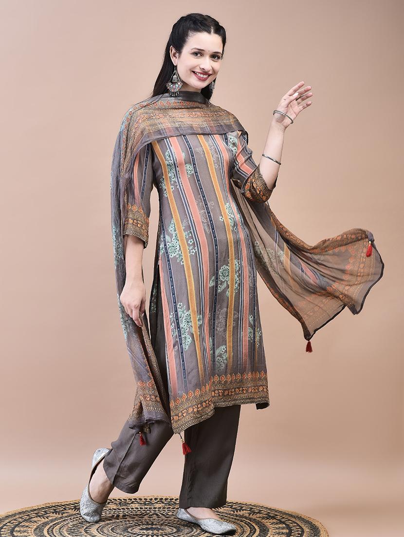 women three quarter sleeve kurta pant with dupatta set - 21629696 - Standard Image - 3