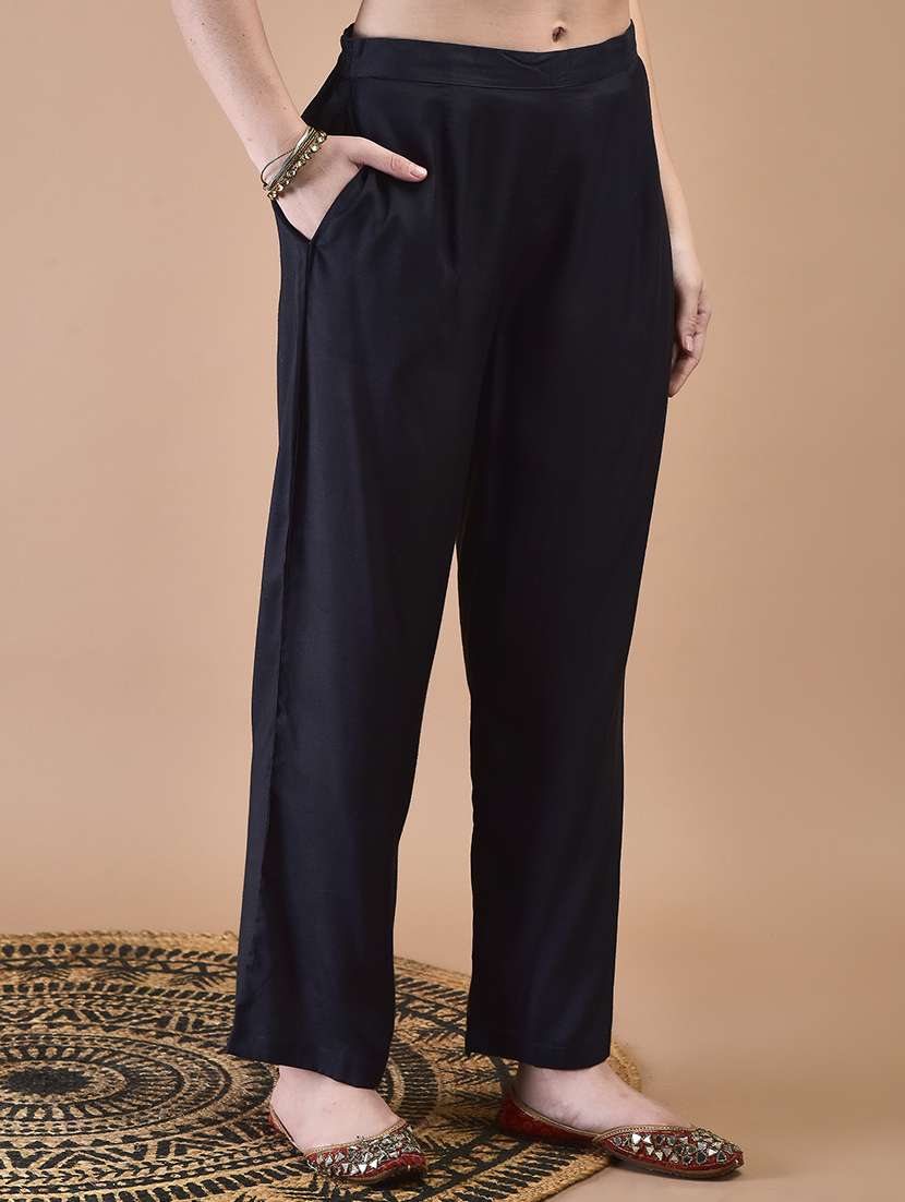 women three quarter sleeve kurta pant with dupatta set - 21629698 -  Standard Image - 5