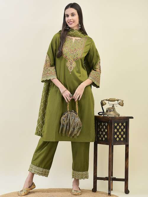 women three quarter sleeve kurta pant with dupatta set - 21629715 -  Standard Image - 0