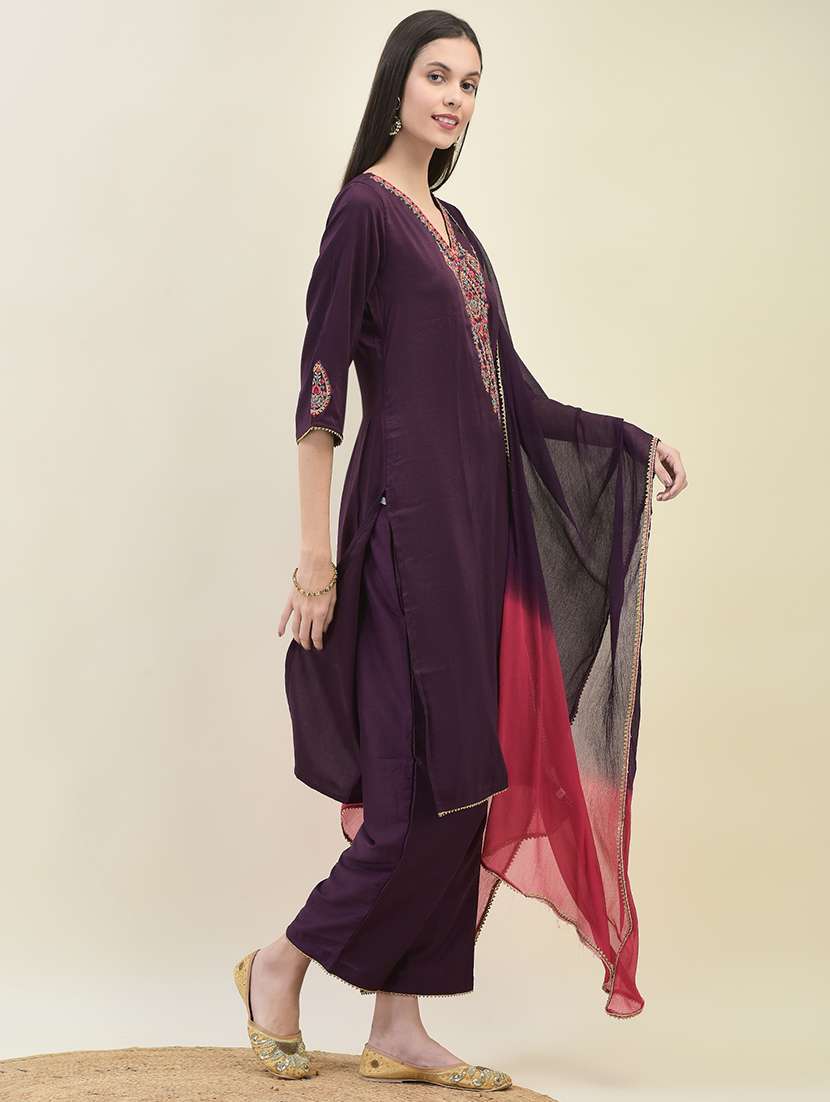 women three quarter sleeve kurta palazzo with dupatta set - 21629719 - Standard Image - 3