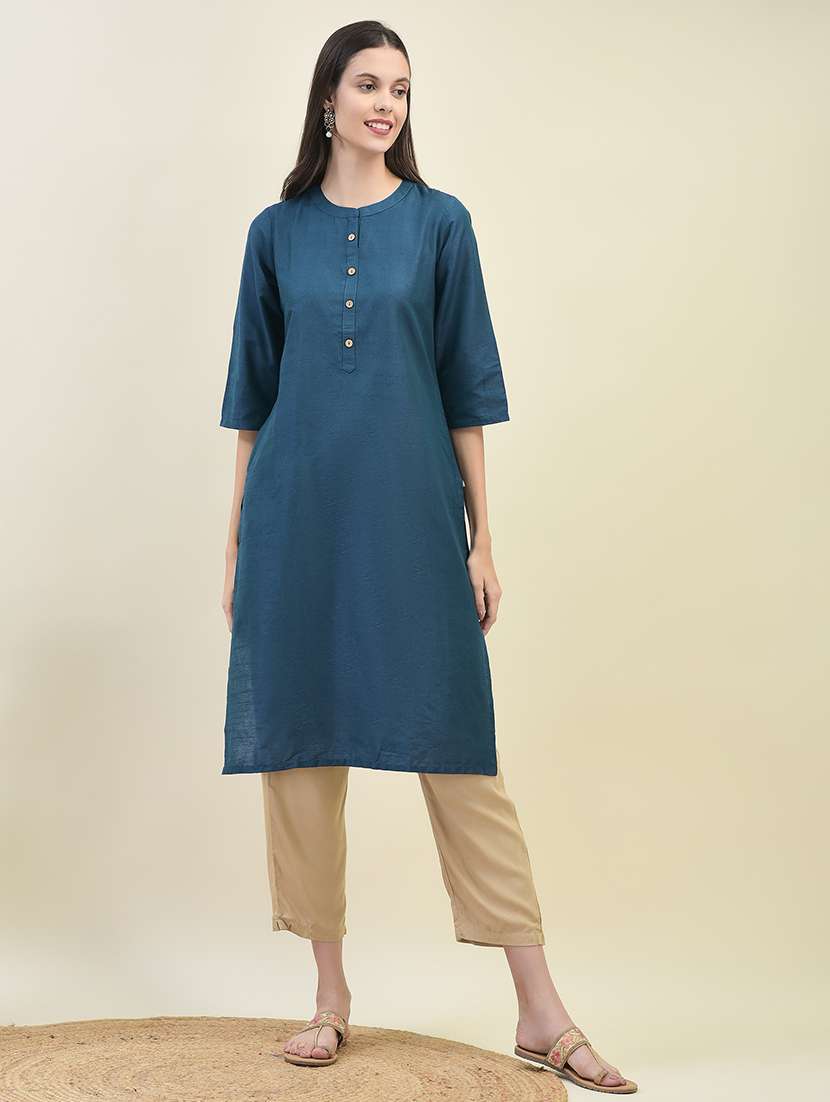 women solid three quarter sleeve straight kurta - 21629735 -  Standard Image - 3