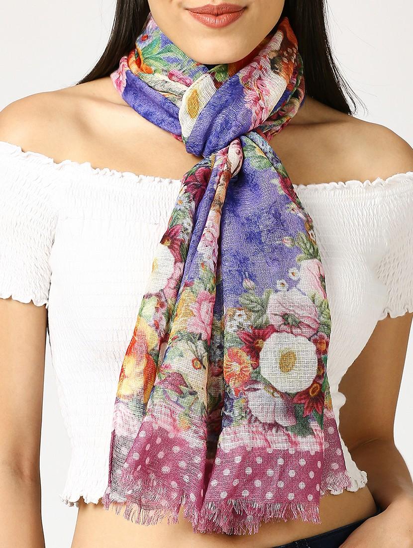 women printed everyday wrap scarf - 21631385 - Standard Image - 5