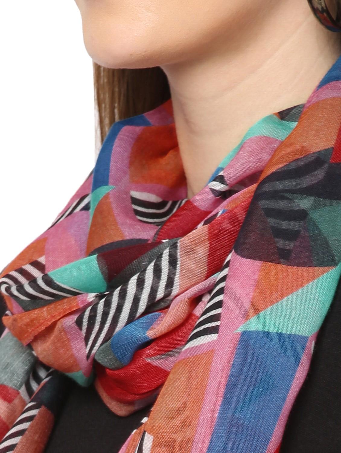 women printed everyday wrap scarf - 21631404 - Standard Image - 5