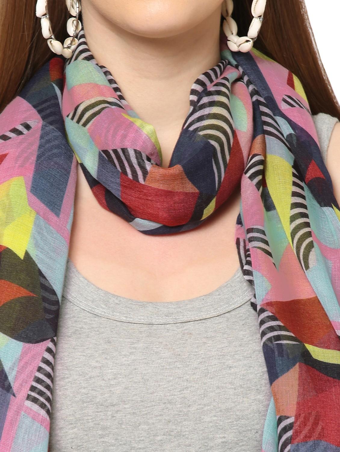 women printed everyday wrap scarf - 21631411 - Standard Image - 5