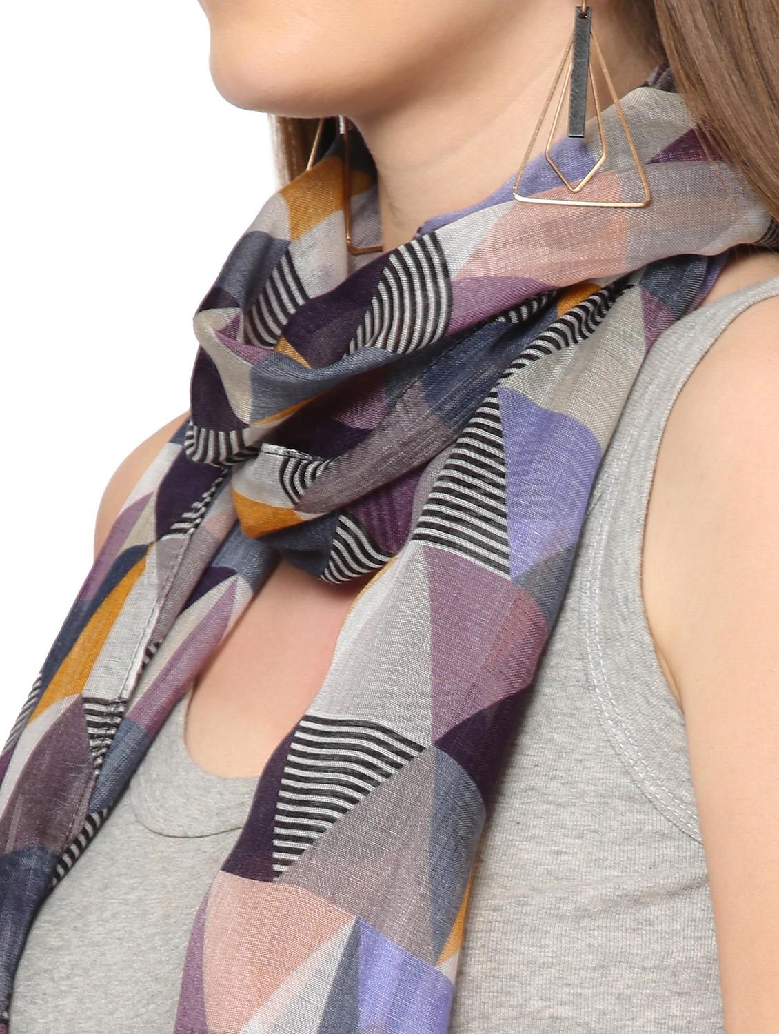 women printed everyday wrap scarf - 21631412 - Standard Image - 5