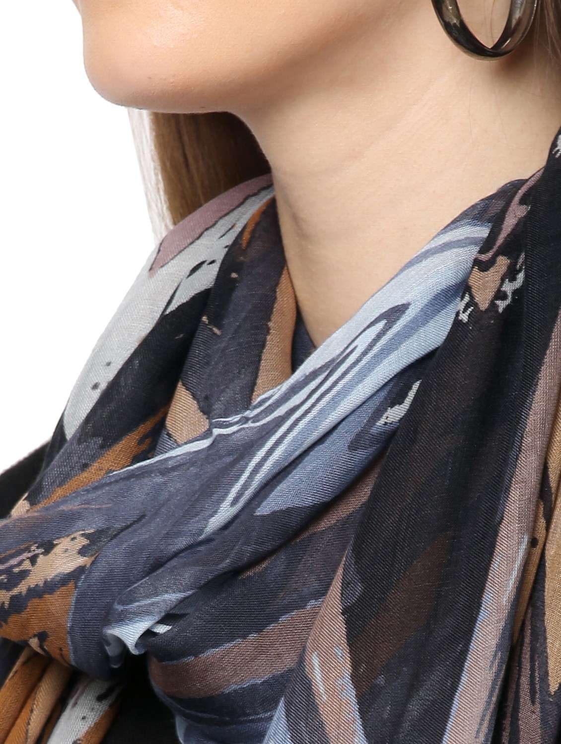 women printed everyday wrap scarf - 21631456 - Standard Image - 5
