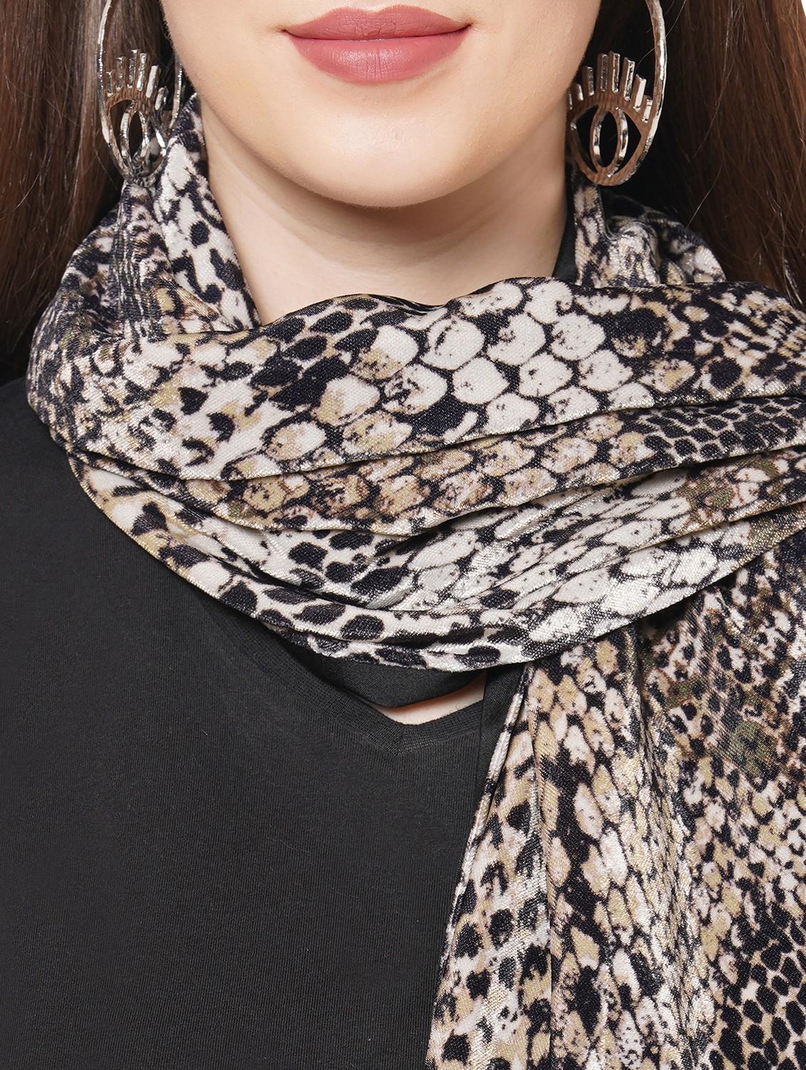 women printed everyday wrap scarf - 21631521 - Standard Image - 5