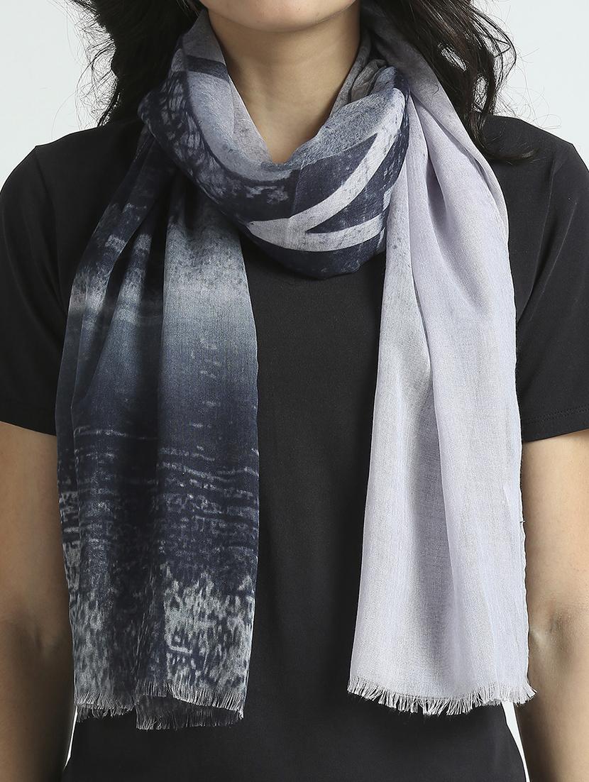 women printed everyday wrap scarf - 21631564 - Standard Image - 5