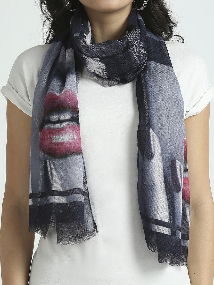 women printed everyday wrap scarf - 21631570 - Standard Image - 5