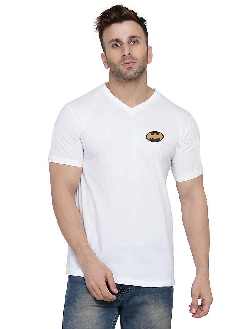 men slim fit placement printed v neck short sleeve t-shirt