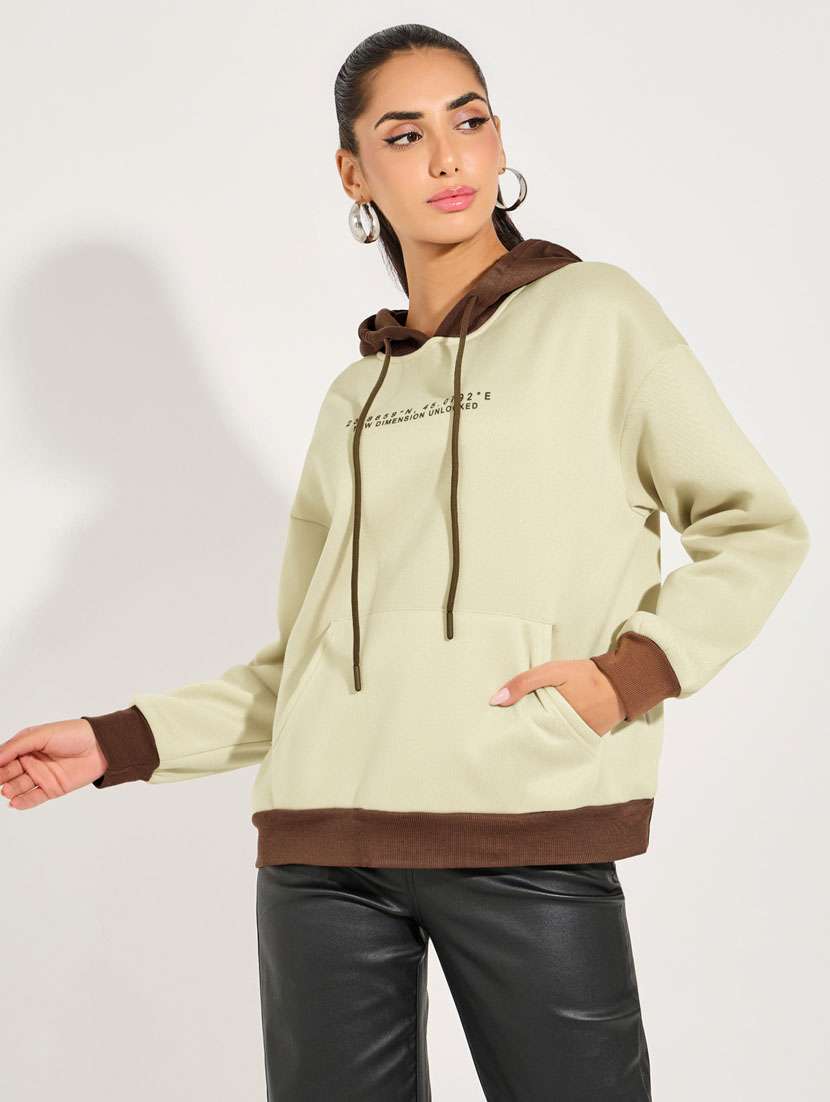 women chest  print long sleeve sweatshirt