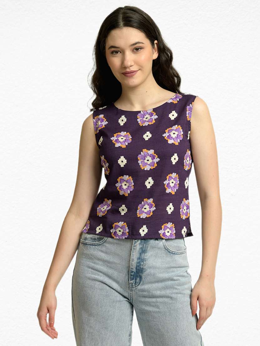 women printed sleeveless top