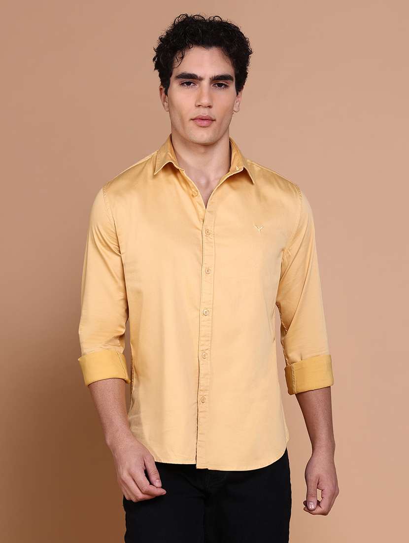 women solid collared casual shirt