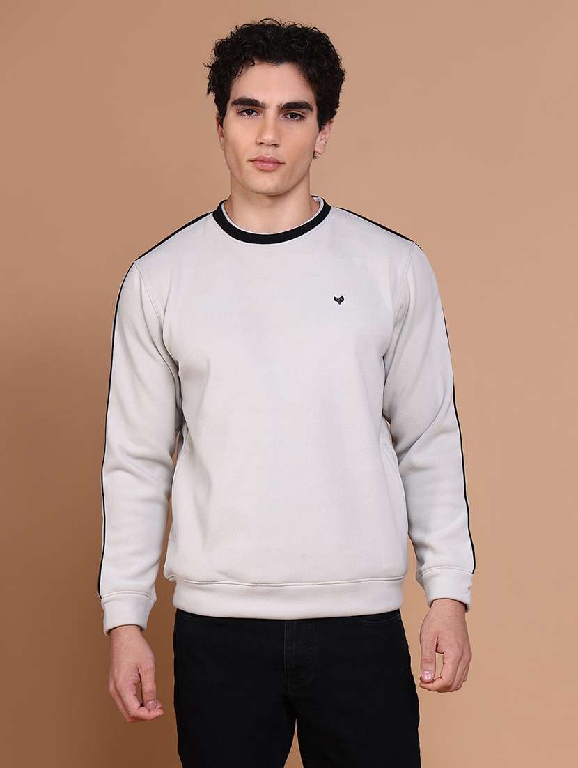 men round neck regular fit sweatshirt