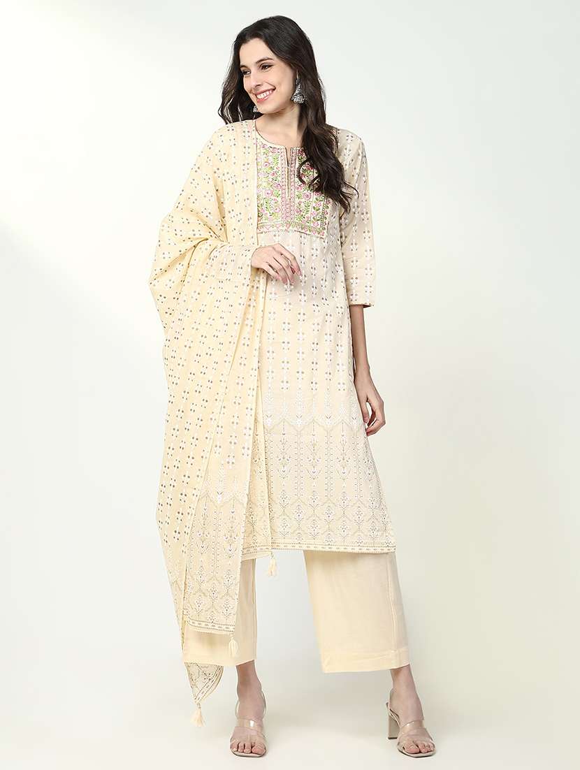 women three quarter sleeve kurta pant with dupatta set