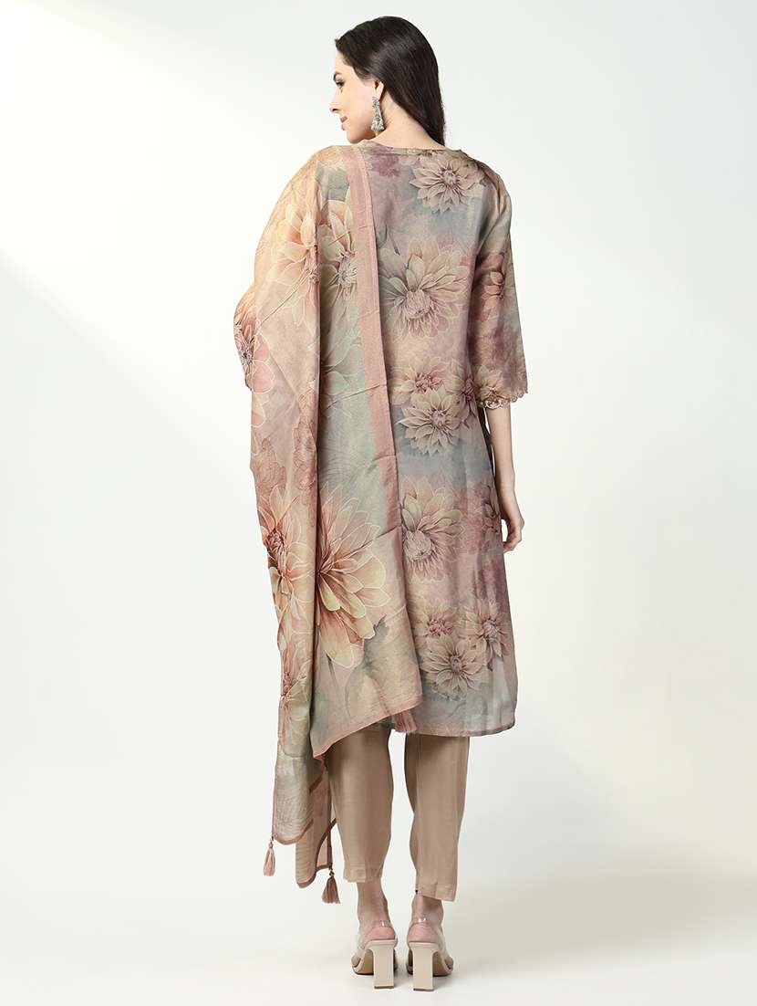 women three quarter sleeve kurta pant with dupatta set - 21632703 -  Standard Image - 5