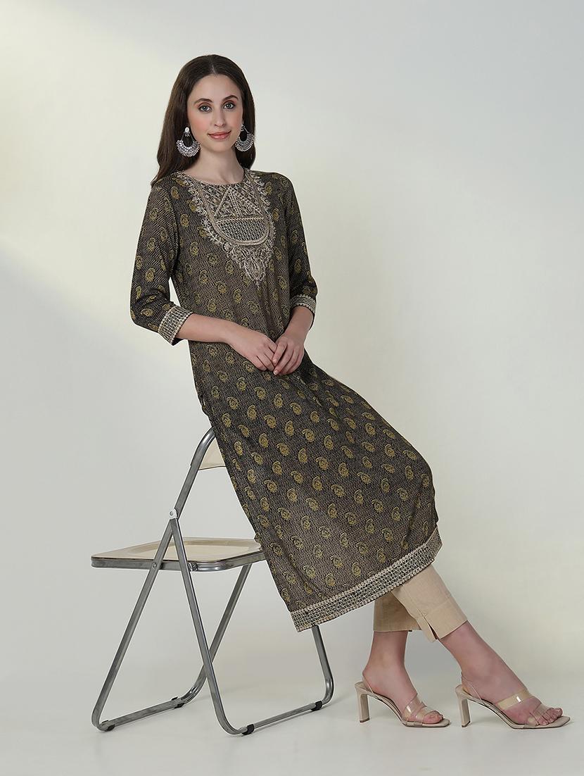 women three quarter sleeve straight kurta - 21632733 - Standard Image - 3