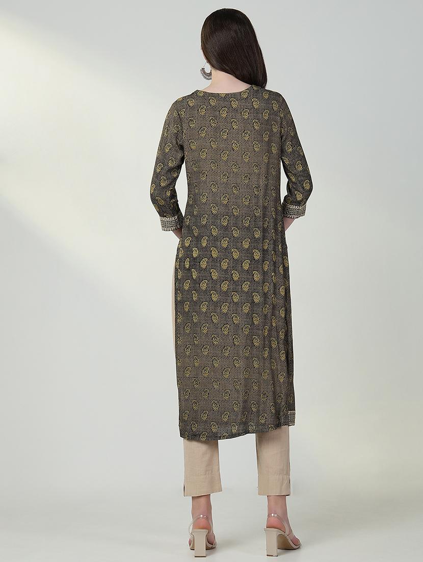 women three quarter sleeve straight kurta - 21632733 - Standard Image - 5