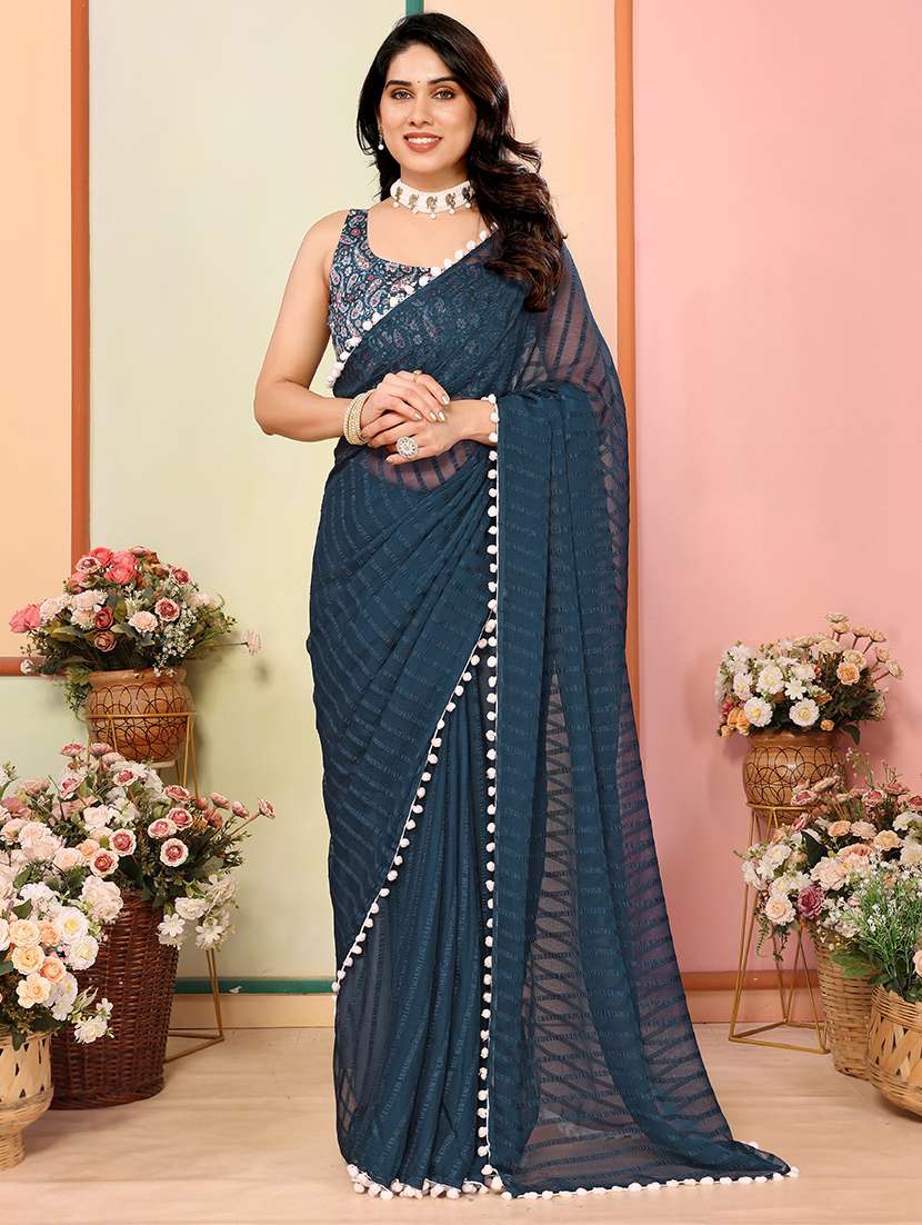 women self design plain saree with blouse