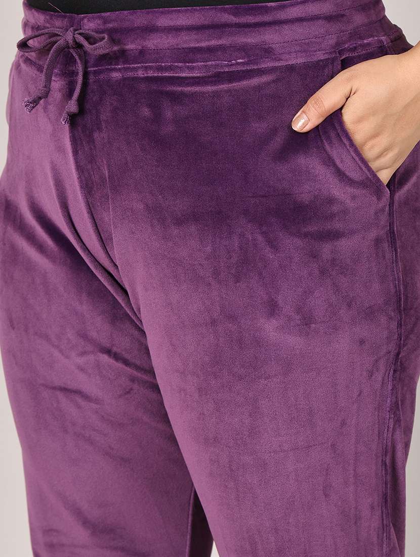 women solid velvet pyjama nightwear set - 21634995 -  Standard Image - 5