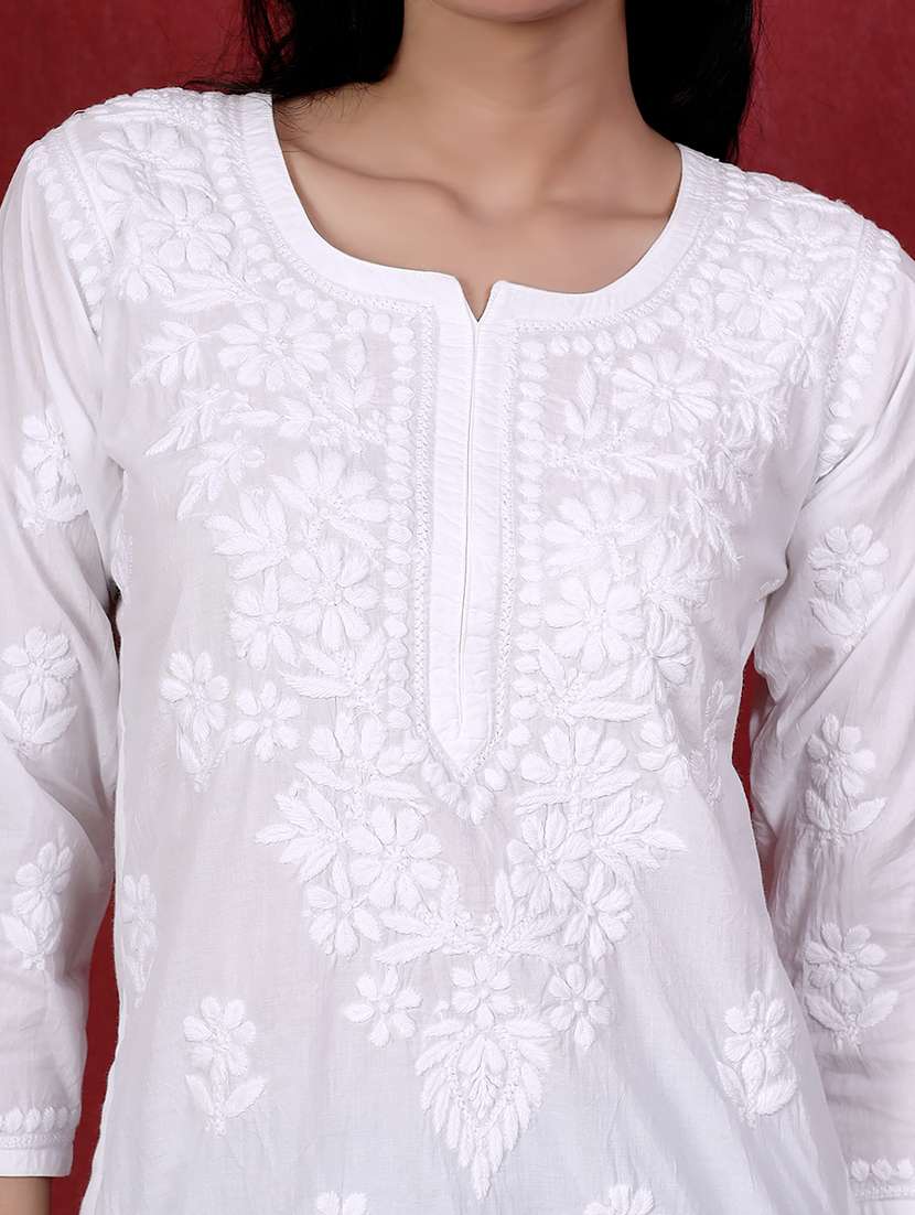women three quarter sleeve straight chikankari kurti - 21635781 - Standard Image - 3