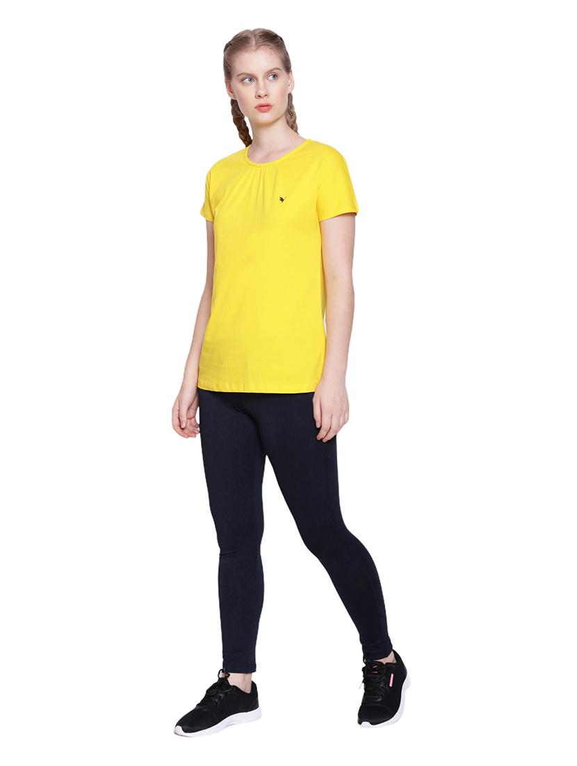 women round neck solid regular top - 21636167 - Standard Image - 5