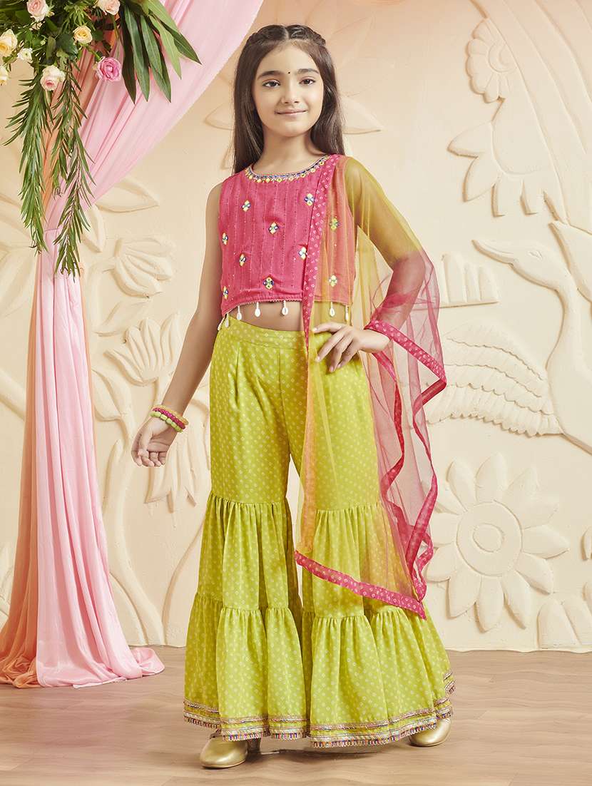 girls embellished round neck suit set - 21636539 - Zoom Image - 0