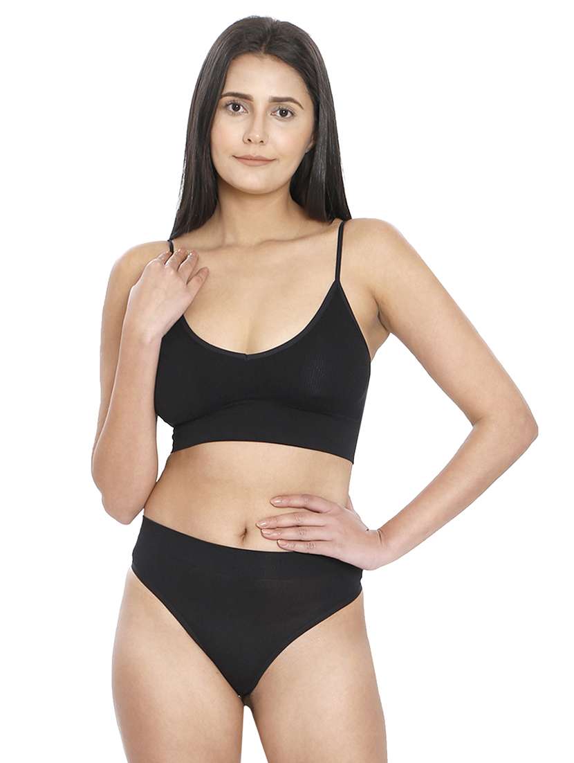 women solid bra and panty set