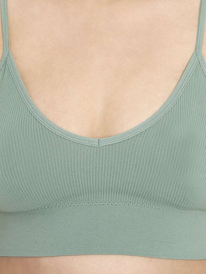 Women Solid Bra And Panty Set - 21638625 -  Standard Image - 5