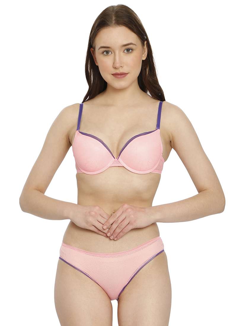 women solid bra and panty set