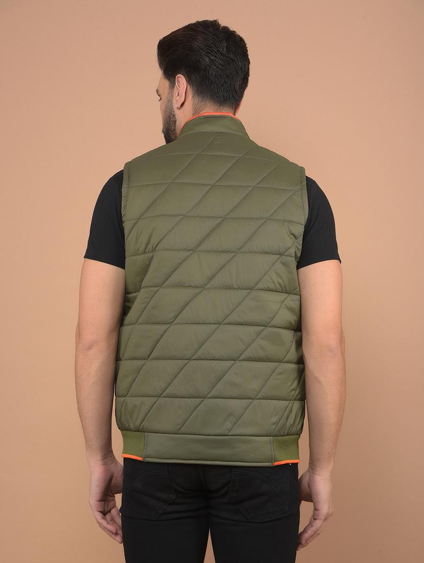 men solid reversible sleeveless quilted jacket - 21639044 - Standard Image - 5