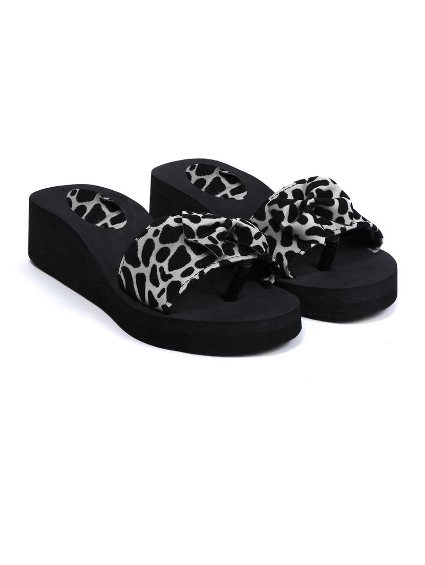 women pack of 2 comfy lounge flip-flops - 21640460 -  Standard Image - 3