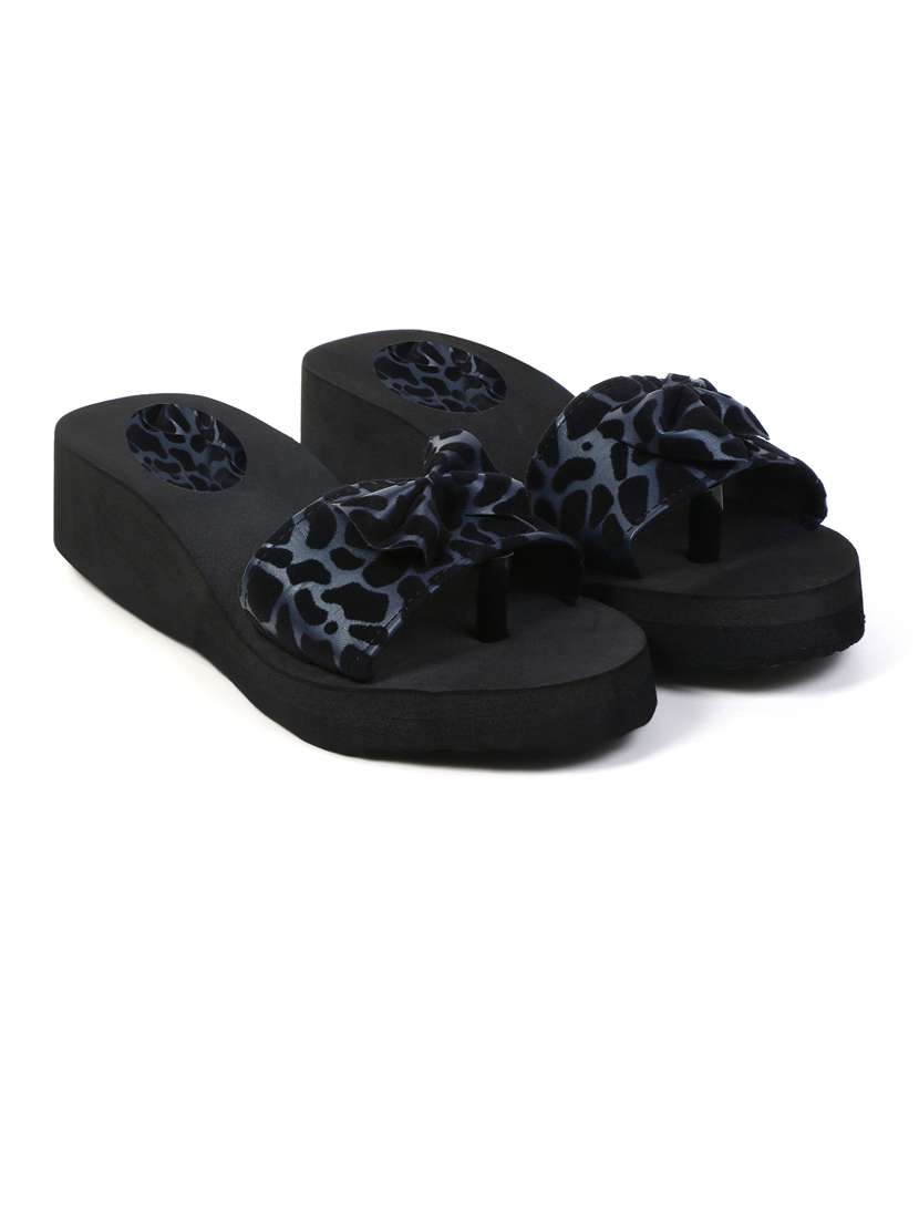 women pack of 2 comfy lounge flip-flops - 21640517 -  Standard Image - 3