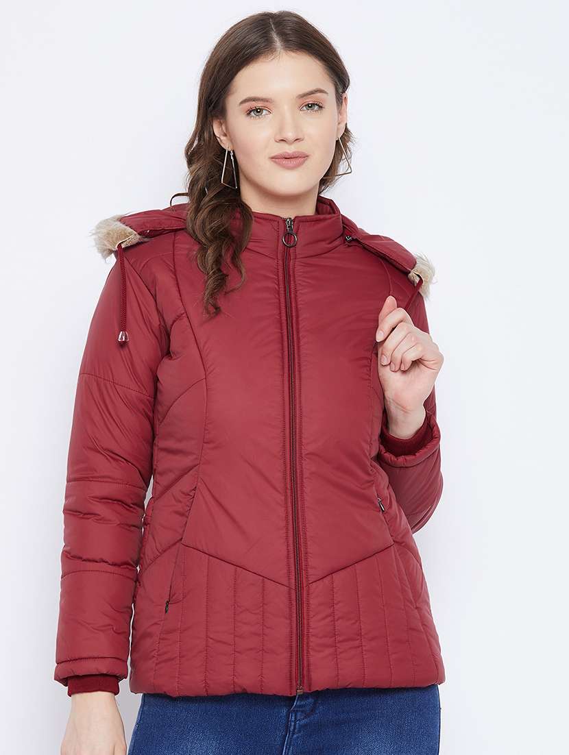 women plain hood neck & long sleeve quilted jacket
