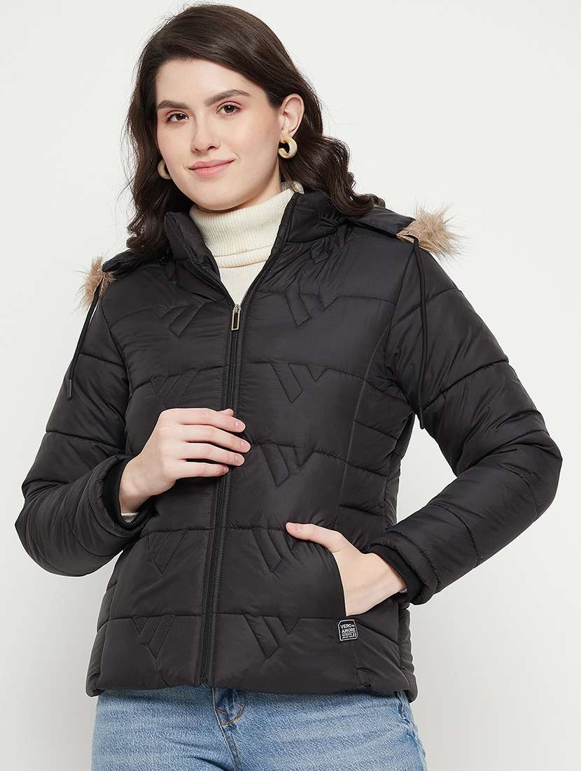 women plain hood neck & long sleeve quilted jacket
