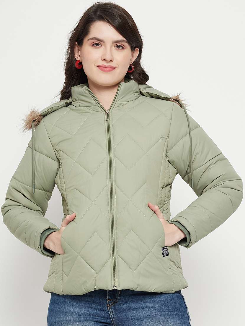 women plain hood neck & long sleeve quilted jacket