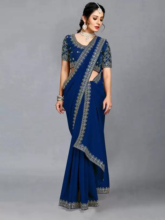 women solid with bordered saree - 21641308 - Zoom Image - 0