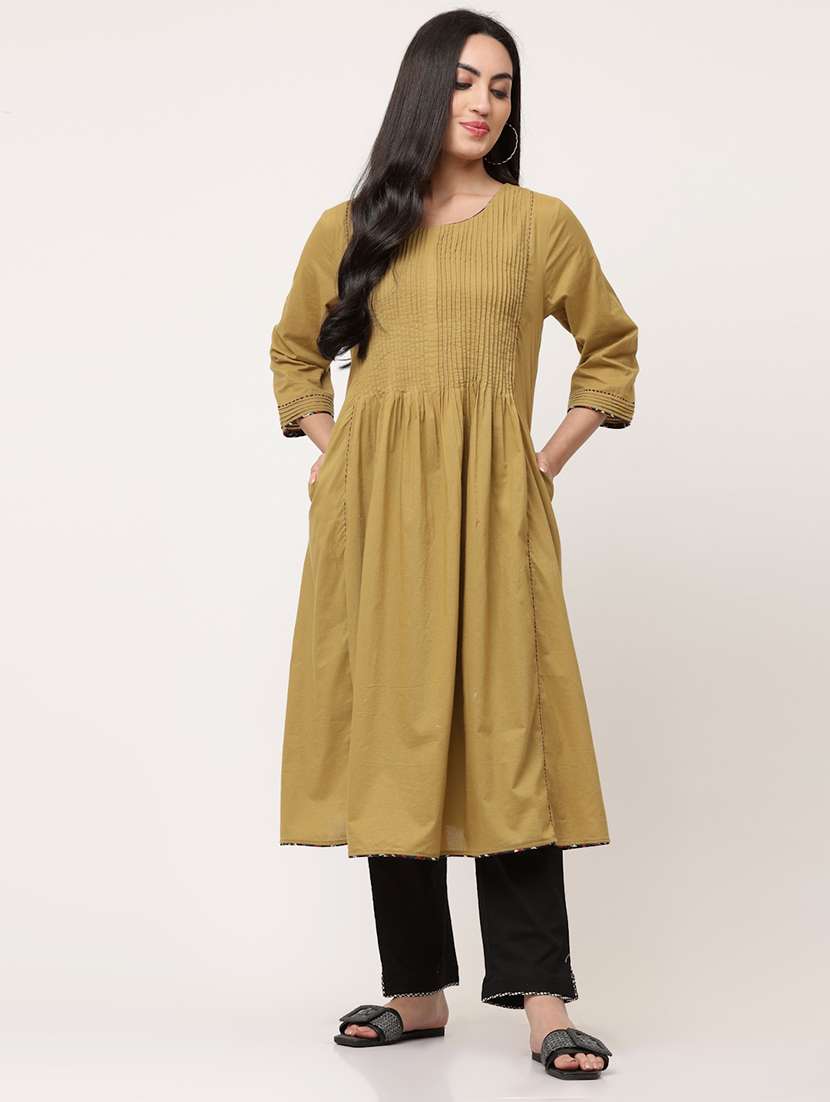 women solid three quarter sleeve a-line kurta - 21642073 - Zoom Image - 0