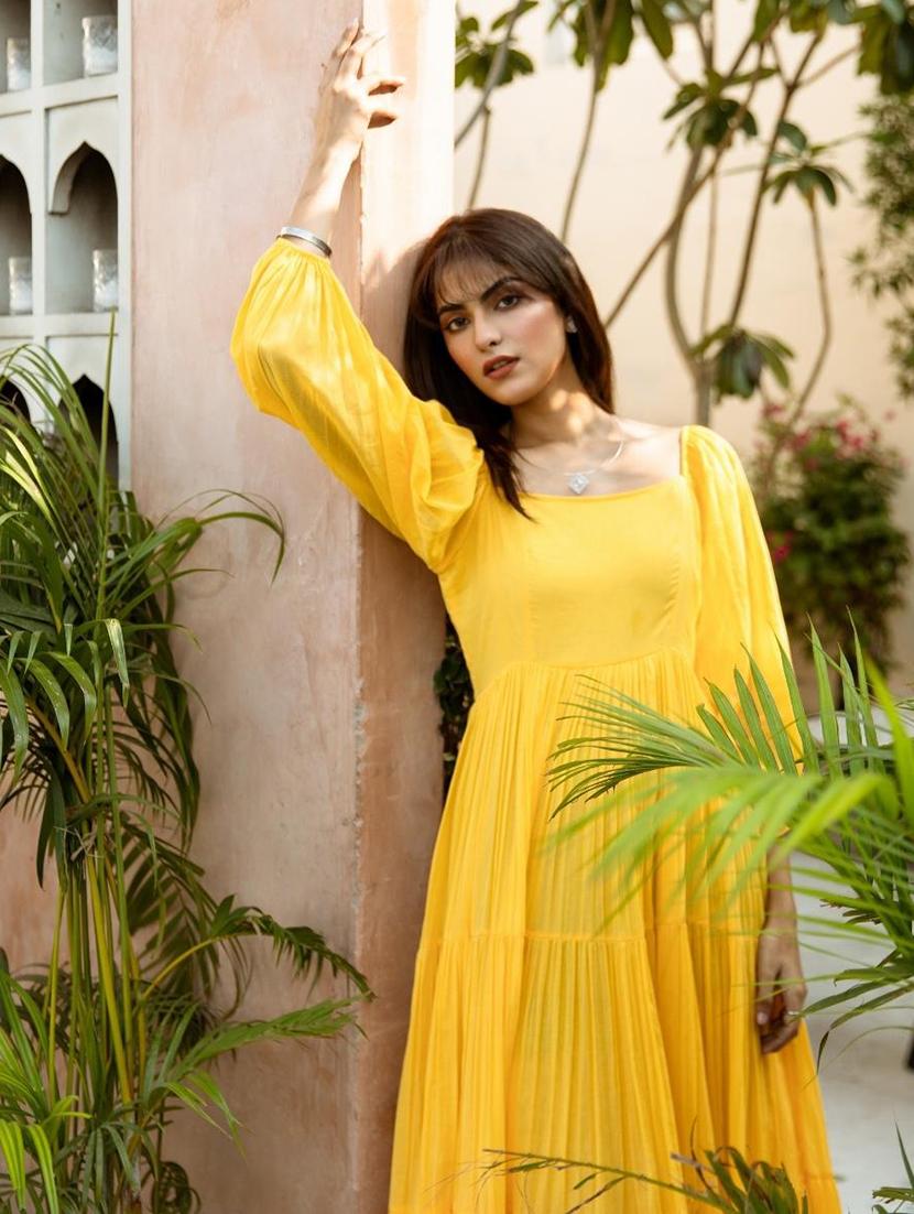 women solid puff sleeves tiered dress - 21642791 - Standard Image - 3
