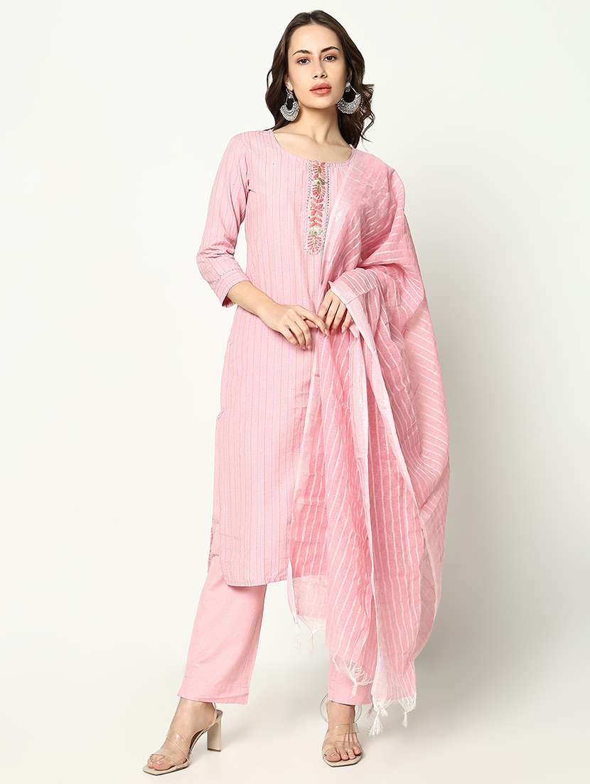 women three quarter sleeve kurta pant with dupatta set
