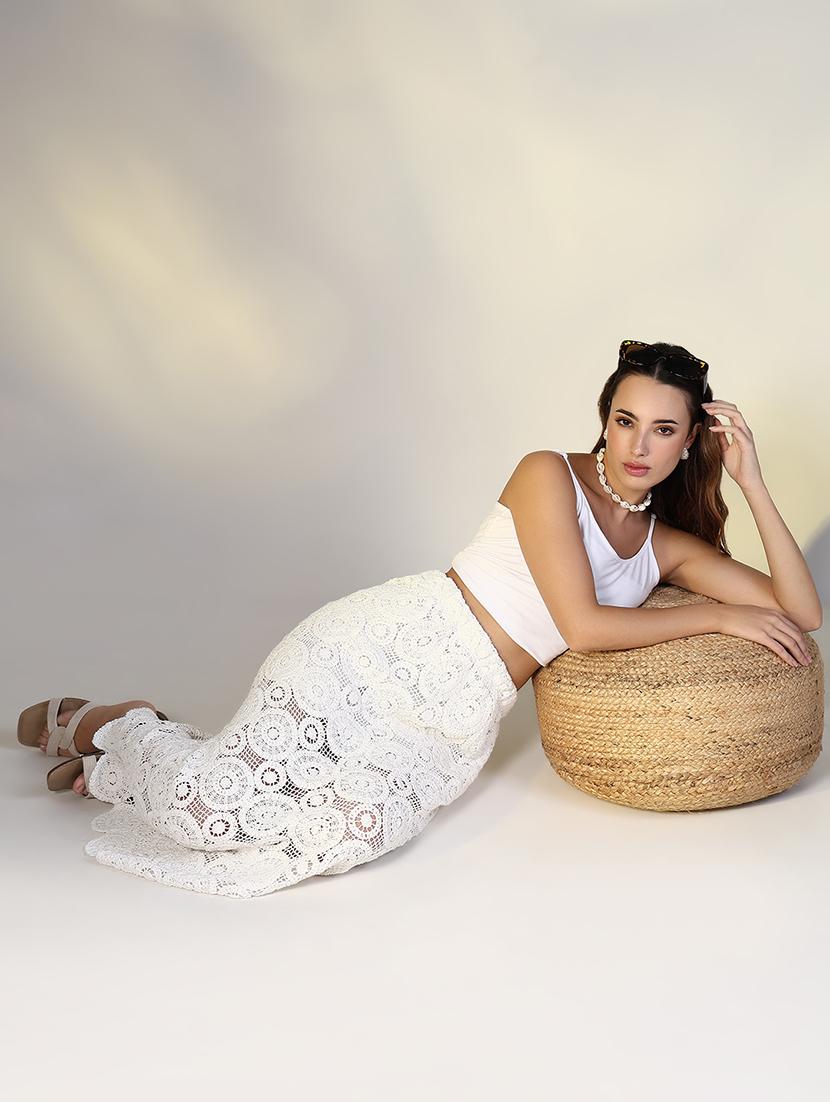women crochet detailed straight skirt - 21643349 - Standard Image - 3