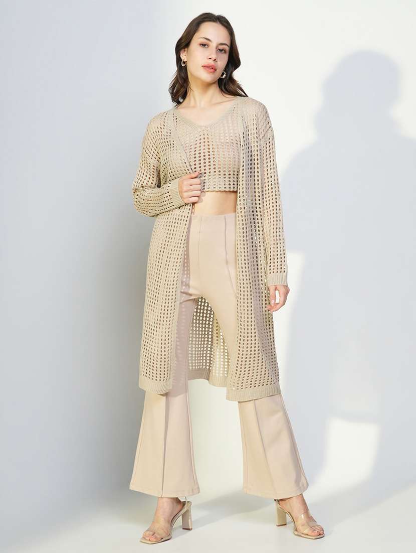women crochet detailed sleeveless top with long shrug