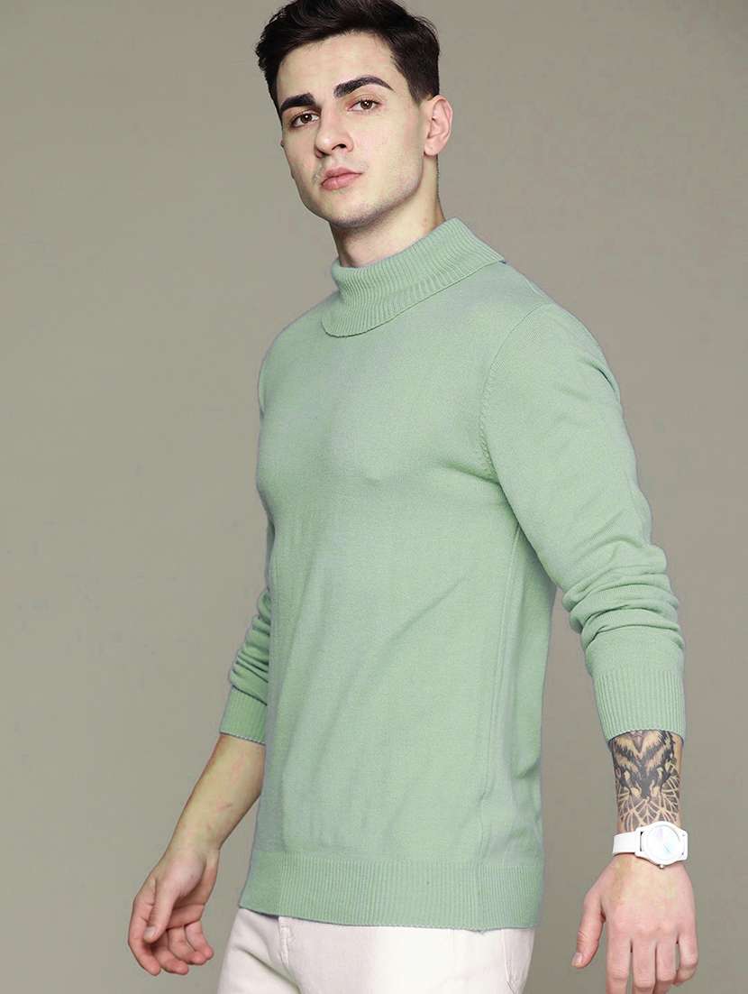 men solid turtle neck pullover